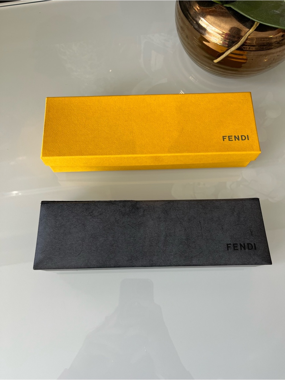 Vintage Fendi Watch Set with interchangeable Straps - Picture 2 of 16